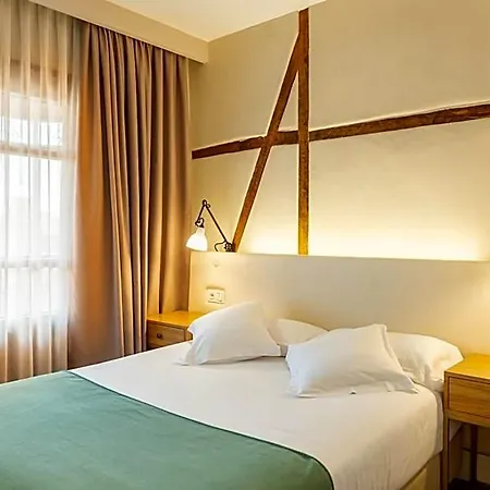 Boutique Adolfo 4*